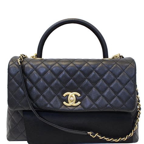 chanel coco handle medium.